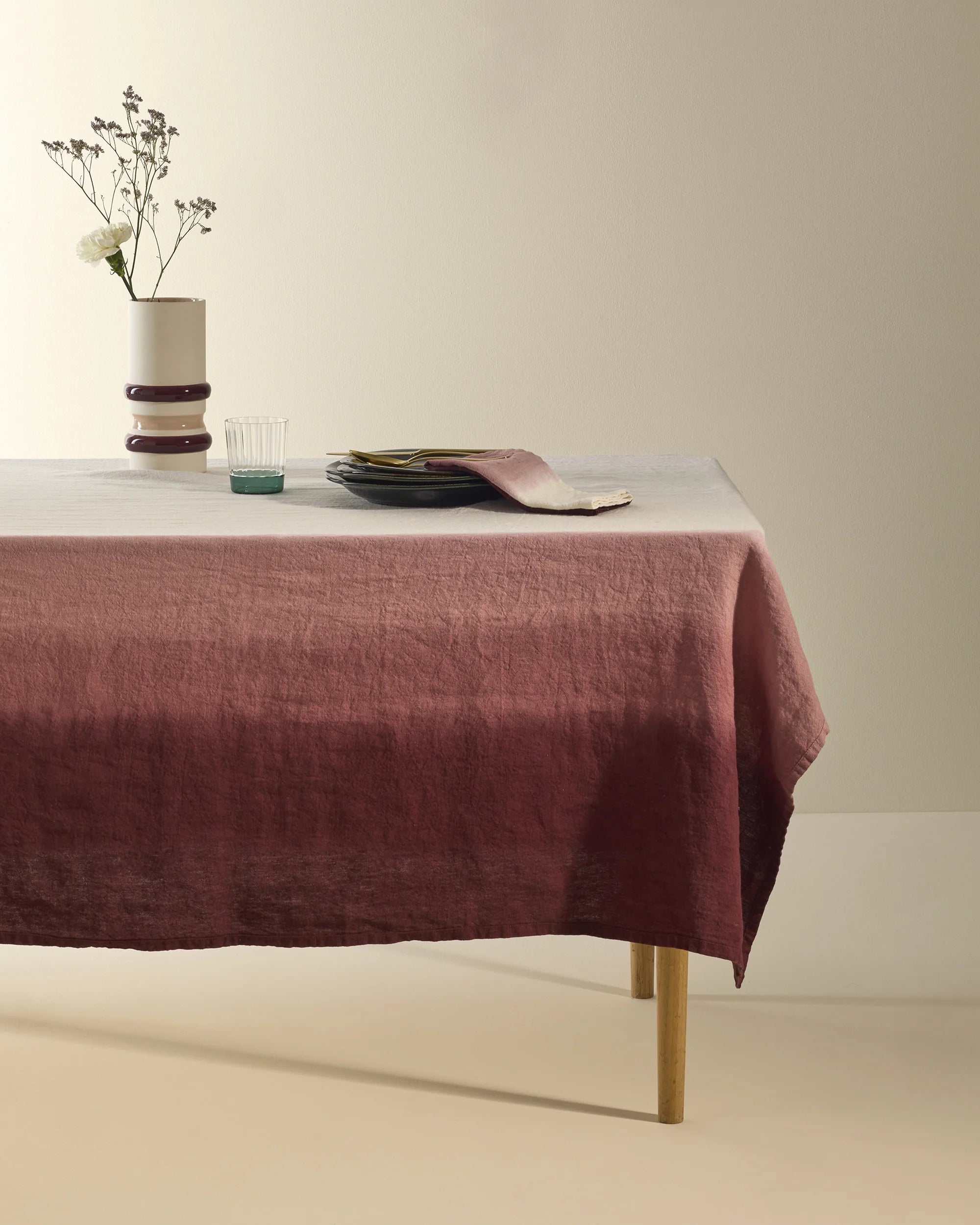 Tischdecke "Dip Dye" von Maison Sarah Lavoine
