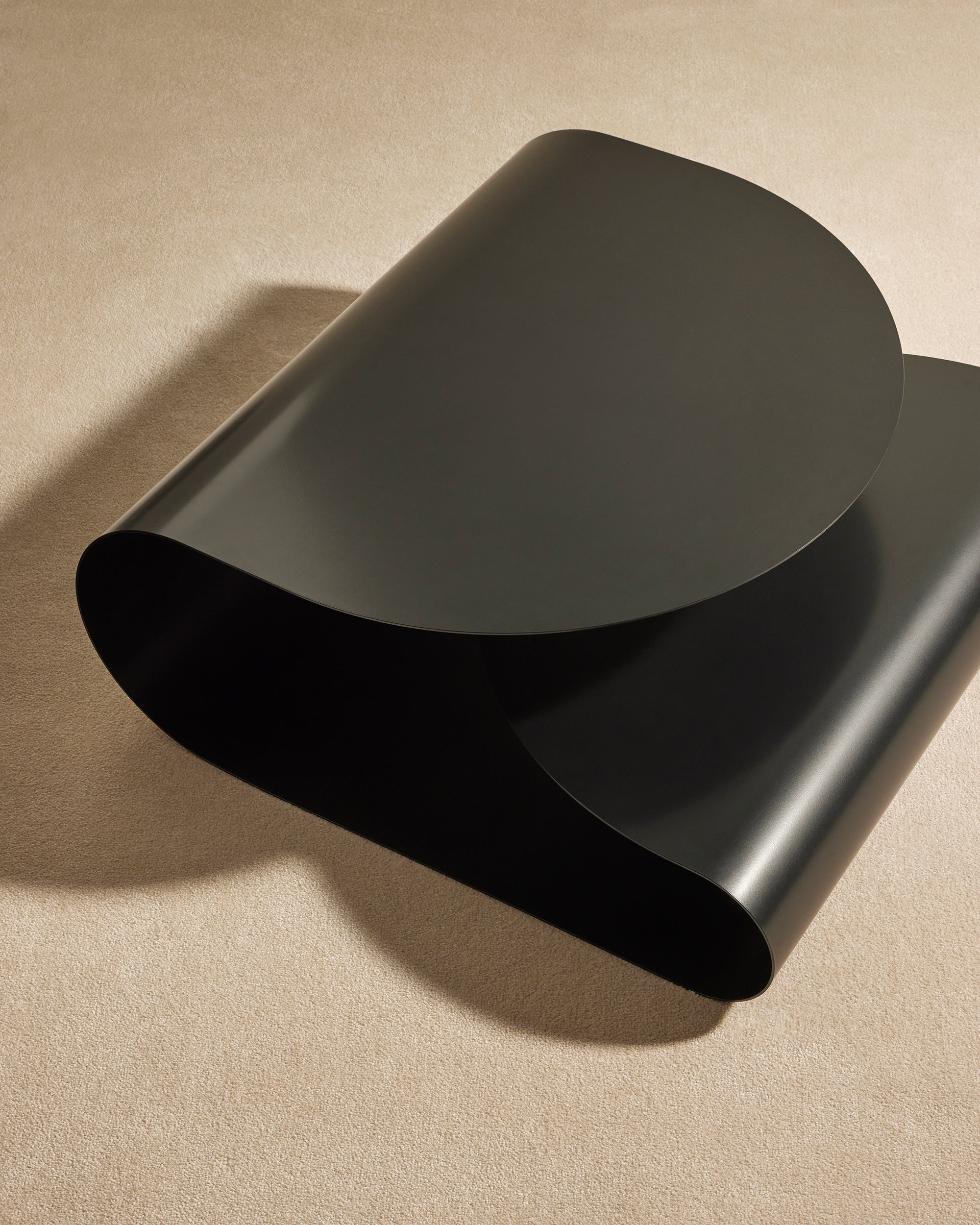 “Gégé” coffee table by Sarah Lavoine
