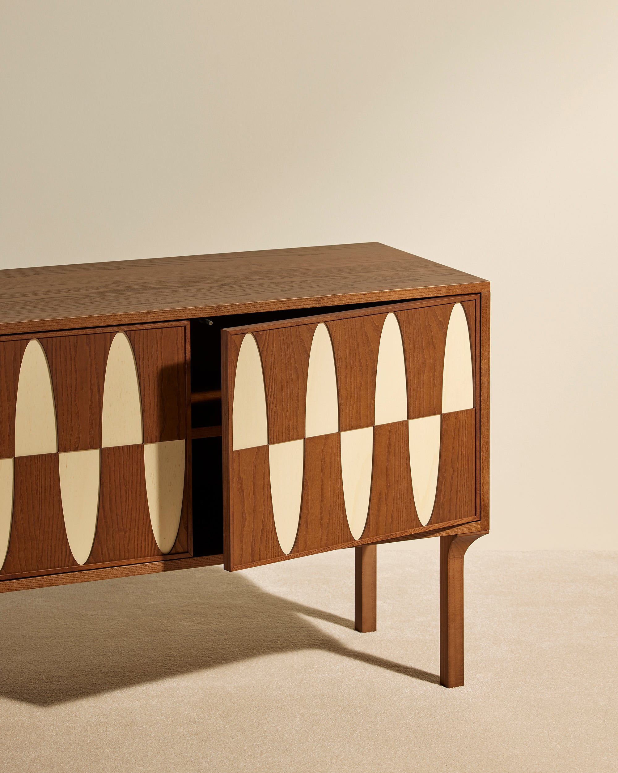 Sideboard "Ecailles" von Sarah Lavoine