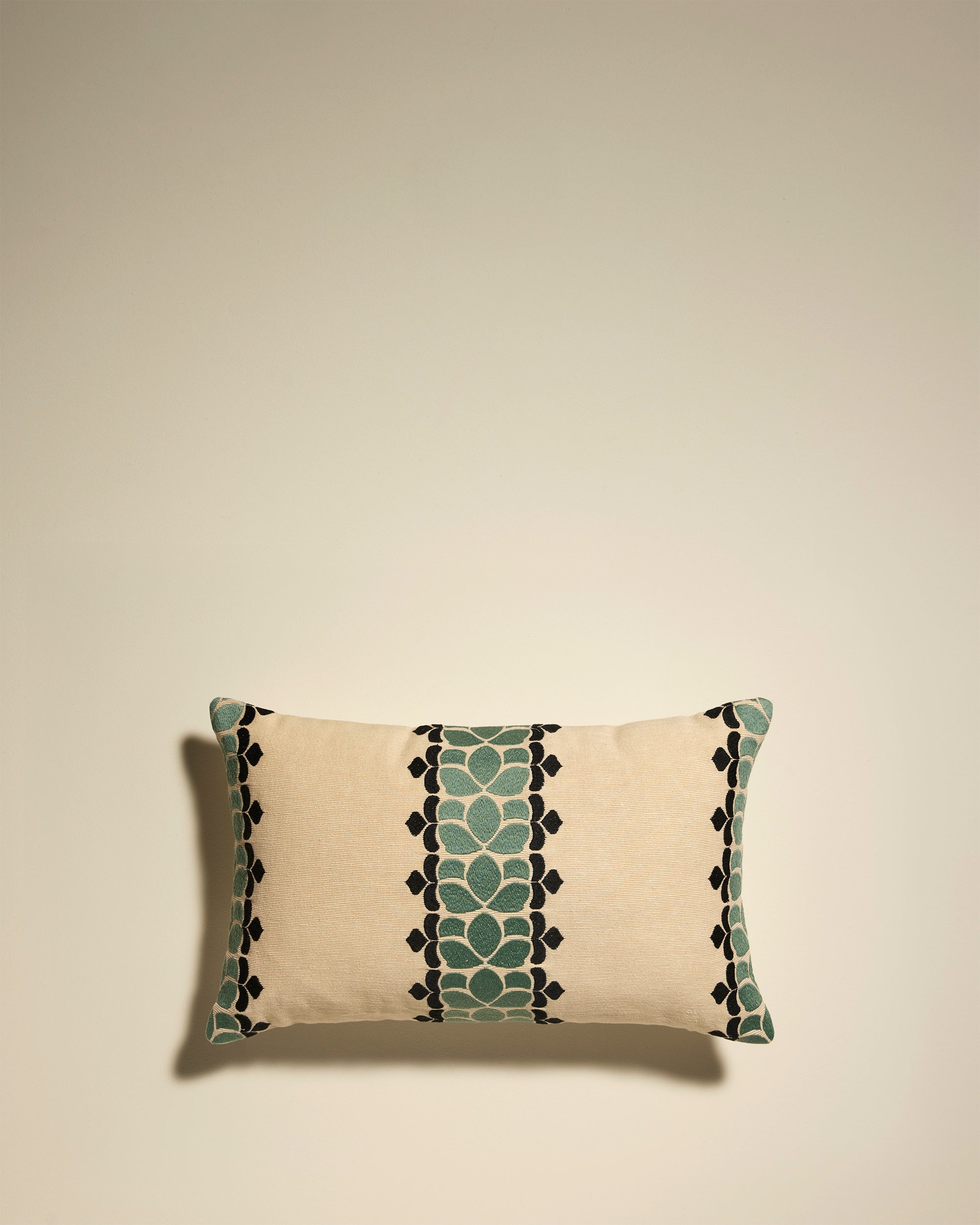 Cushion "Flore" rectangular by Sarah Lavoine