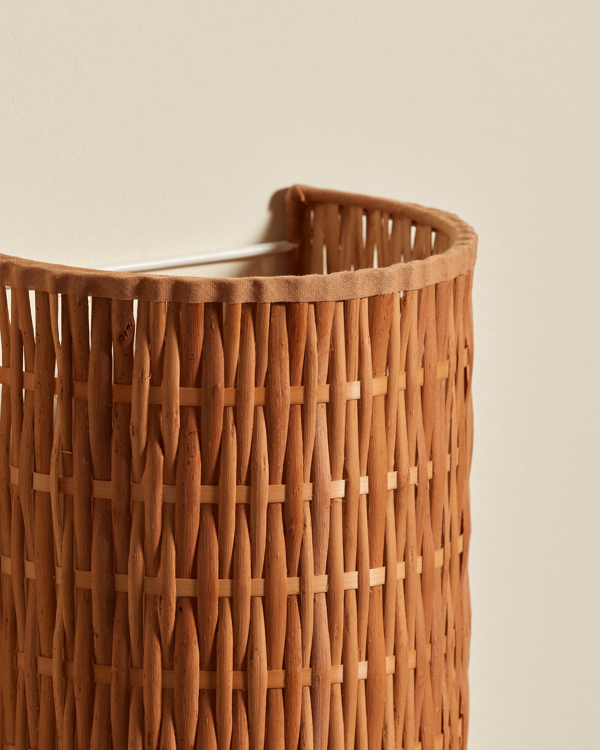 Wall lamp "Halo" by Sarah Lavoine