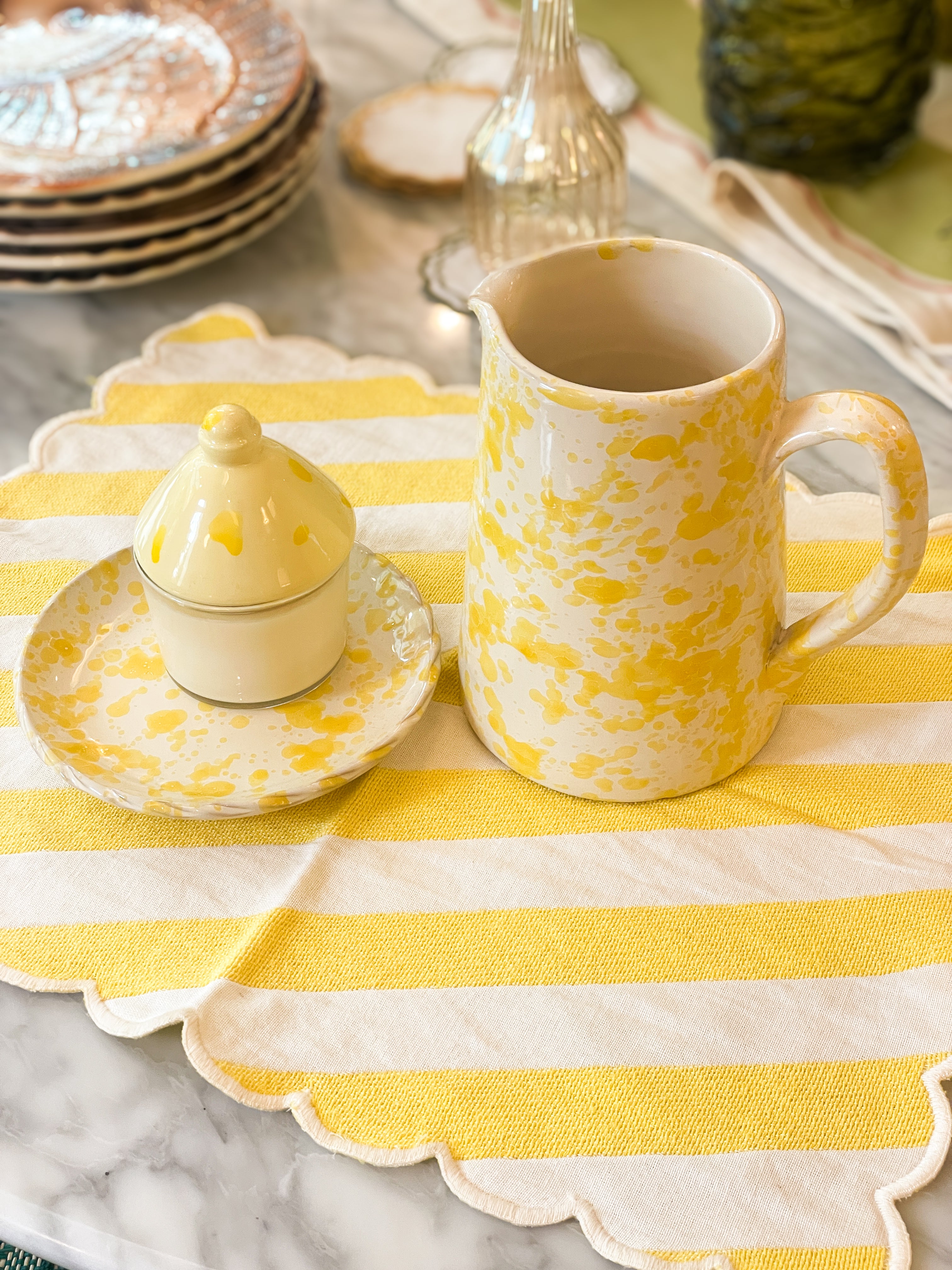 Tischset mit Streifen