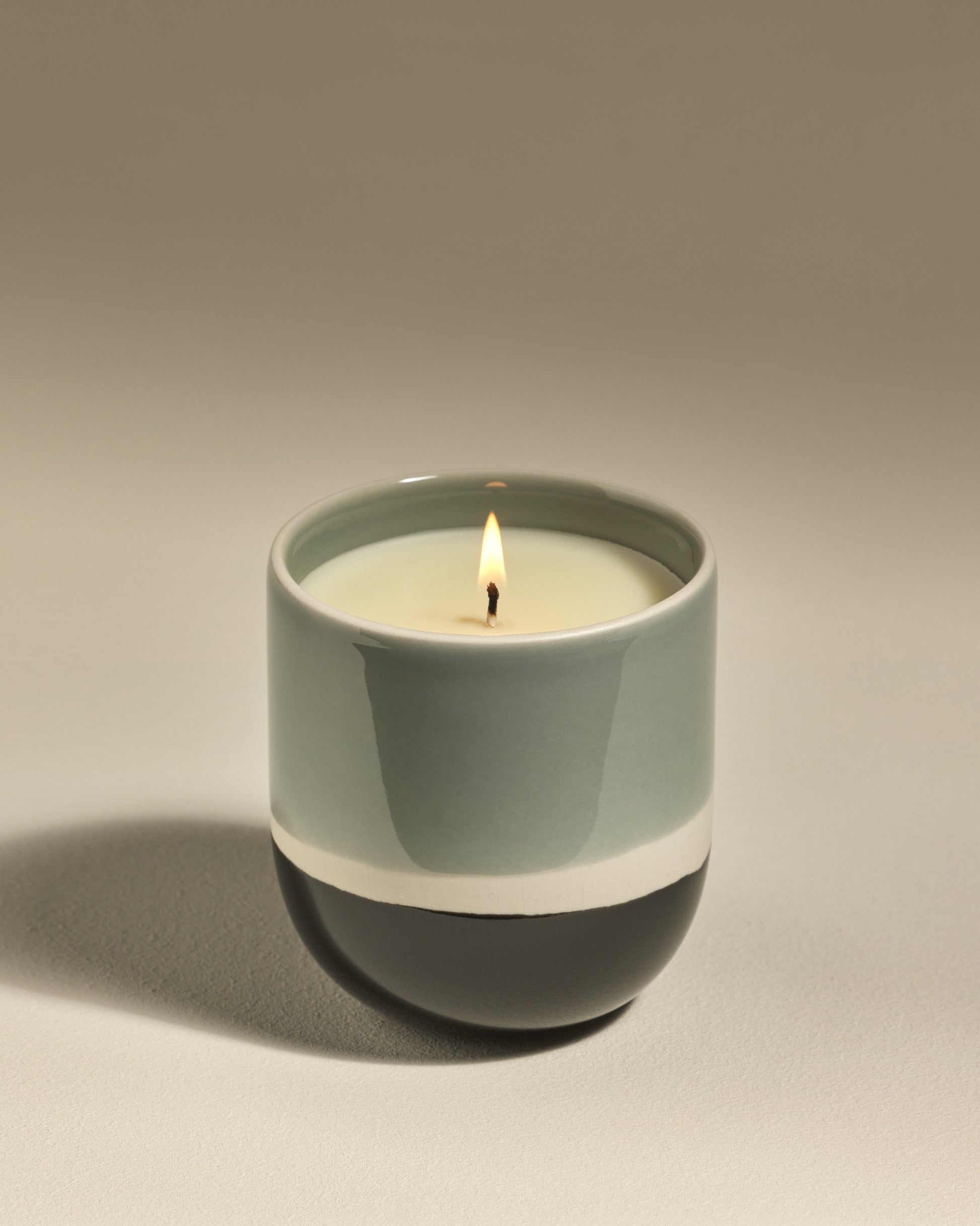 “Quinconces” scented candle by Sarah Lavoine