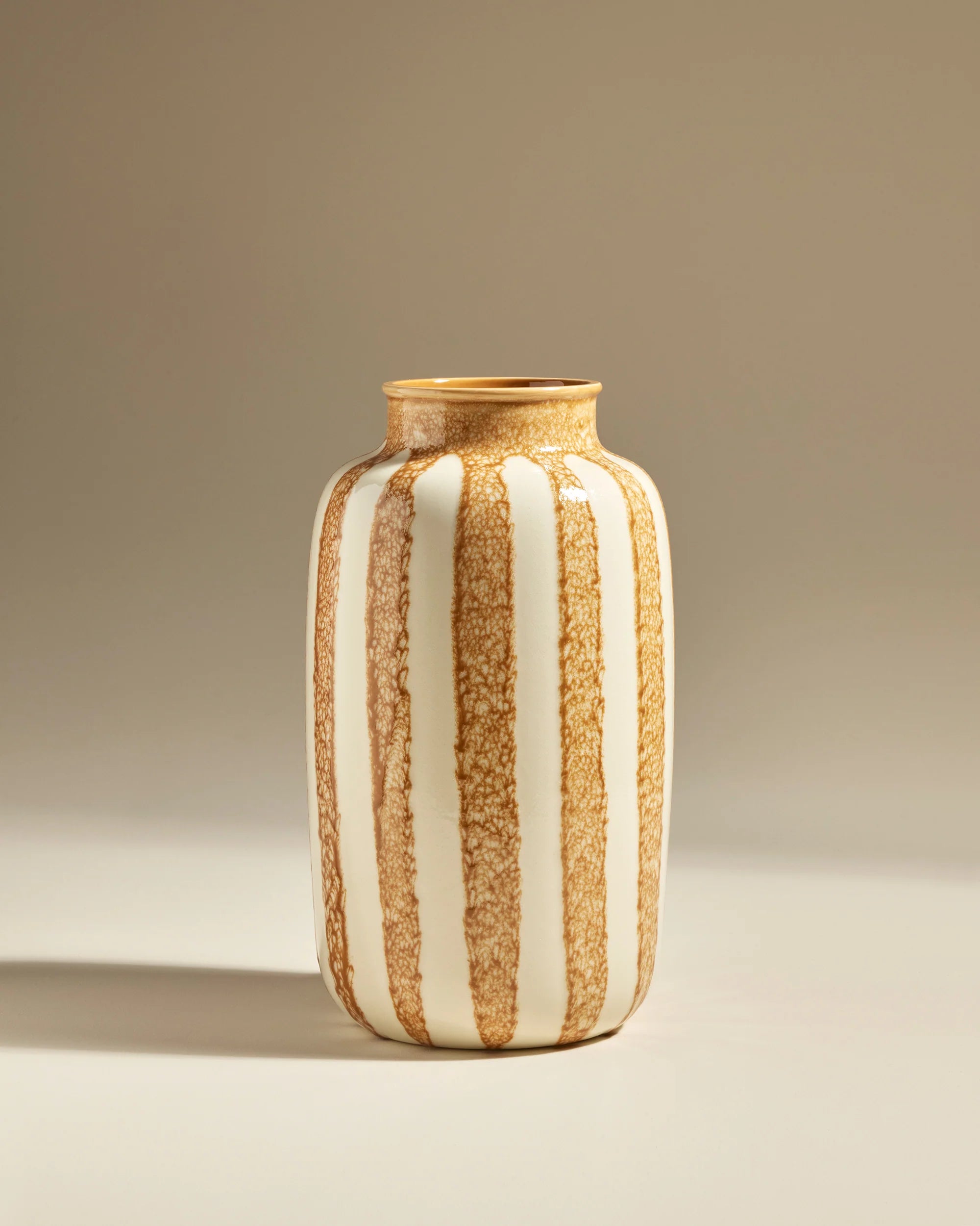 Large vase "Riviera" in three colors