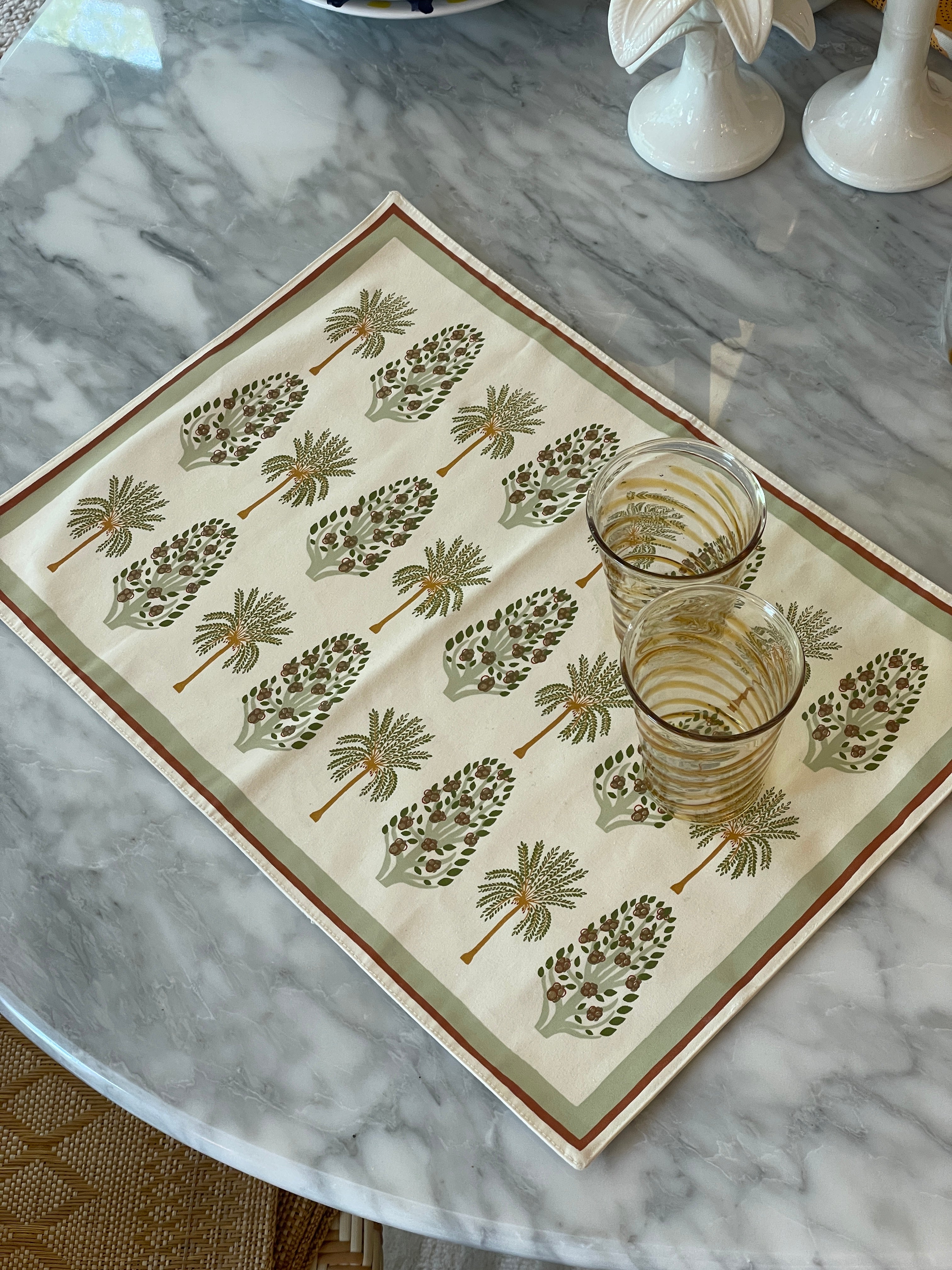 Placemat with palm trees
