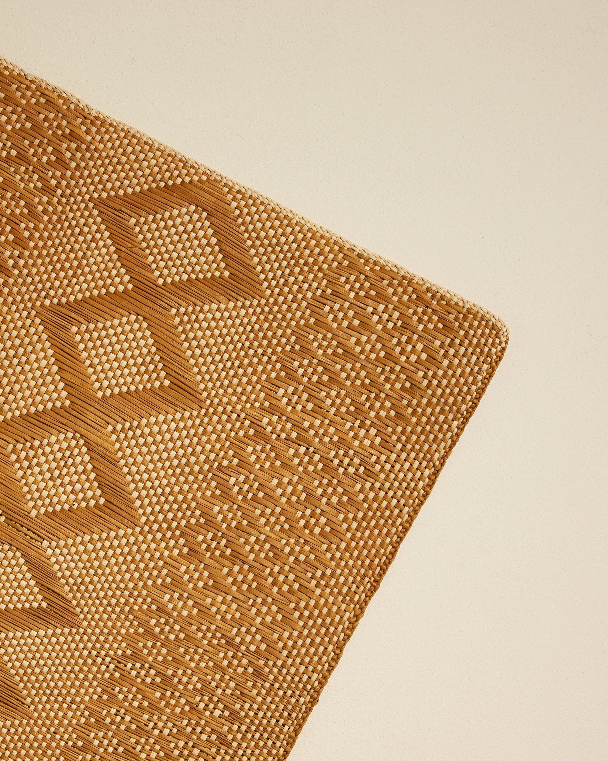 Placemat "Iraca" in three colors