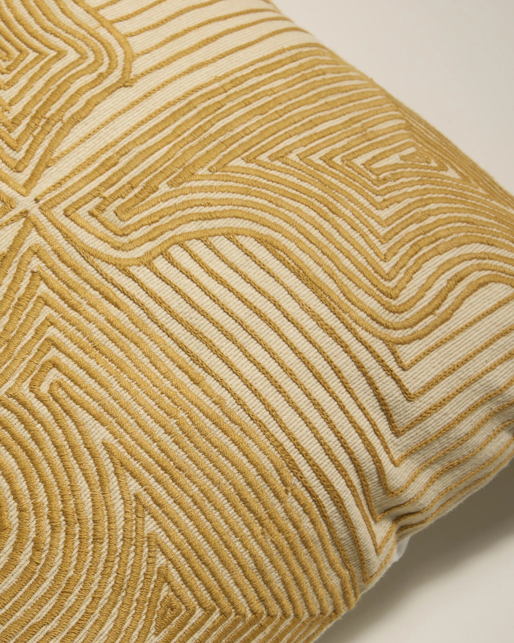 Kissen " Onda" von Maison Sarah Lavoine